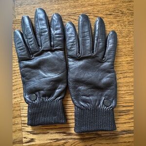 Canada Goose Leather Mittens